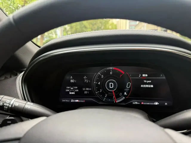 Cadillac CT5 — Фото автомобиля 9
