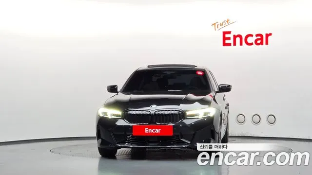 BMW 3 Series — Фото автомобиля 3