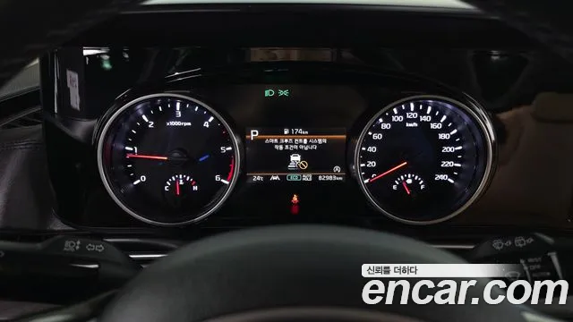 Kia Canival Carnival 4 поколение Дизель 9 мест Prestige — Фото автомобиля 8