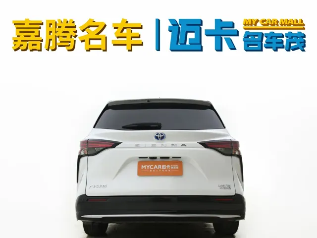 Toyota Sienna — Фото автомобиля 11