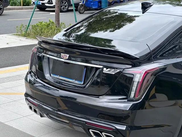 Cadillac CT5 — Фото автомобиля 8