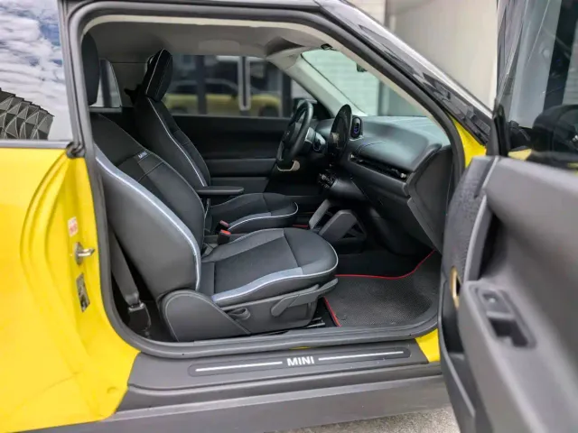 MINI Cooper — Фото автомобиля 12