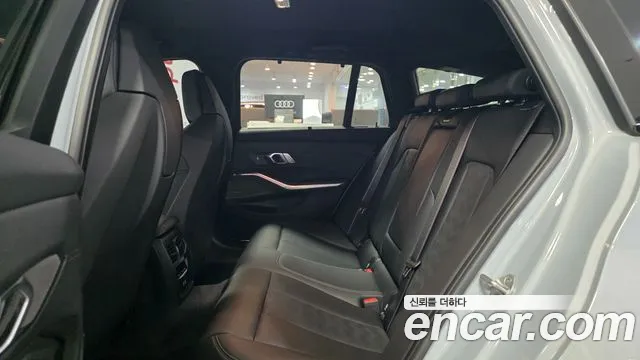 BMW M3 G80 — Фото автомобиля 10
