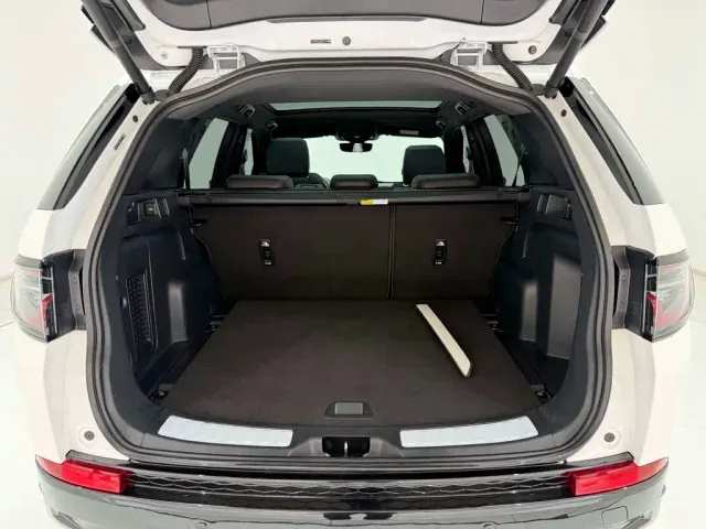 Land Rover Discovery Sport — Фото автомобиля 25