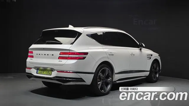 Genesis GV80 — Фото автомобиля 2