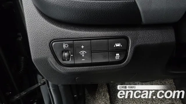 Kia Seltos Seltos Бензин 1.6 турбо 2WD — Фото автомобиля 28