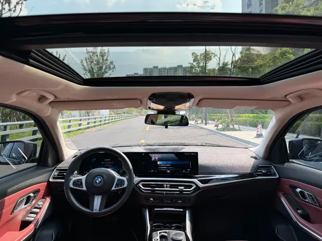 BMW i3 — Фото автомобиля 15