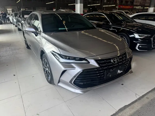 Фотография автомобиля — Toyota Avalon