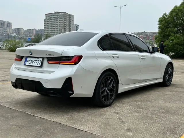 BMW 3 Series — Фото автомобиля 10
