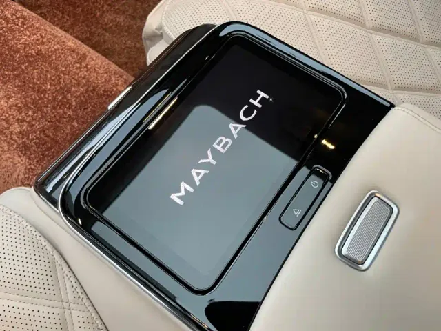 Mercedes-Benz Maybach S-Class — Фото автомобиля 14