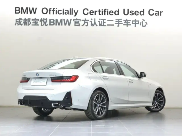 BMW 3 Series — Фото автомобиля 4
