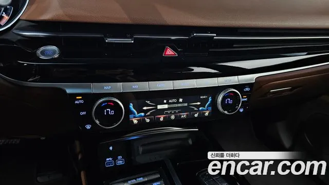 Genesis G80 Бензин 3.5 турбо AWD — Фото автомобиля 27