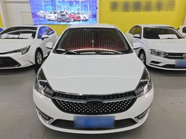 Chery Arrizo 5 — Фото автомобиля 2