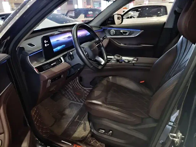 Chery Tiggo 8 PLUS — Фото автомобиля 14