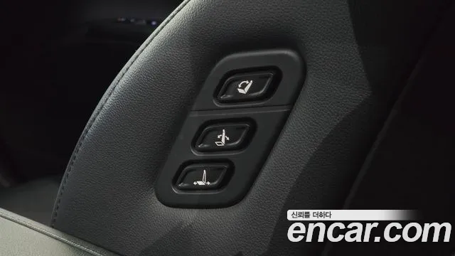 Hyundai Grandeur GN7 — Фото автомобиля 28
