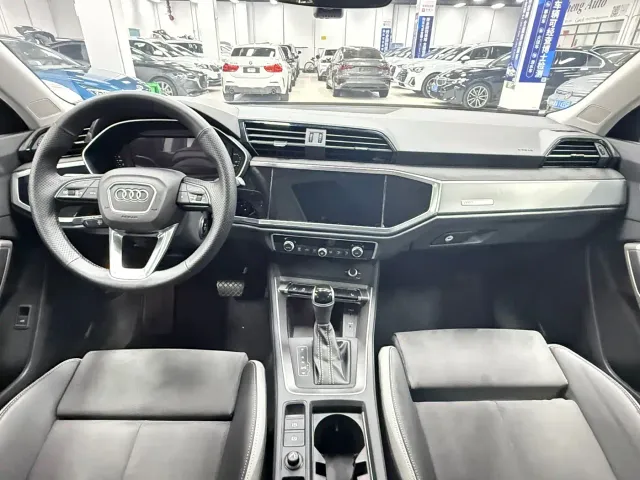Audi Q3 — Фото автомобиля 20
