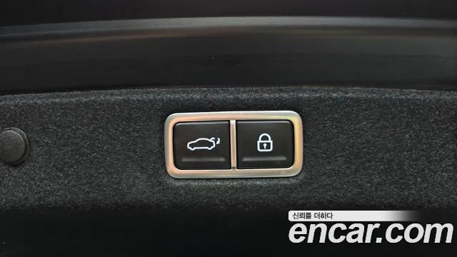 Hyundai Grandeur GN7 — Фото автомобиля 17
