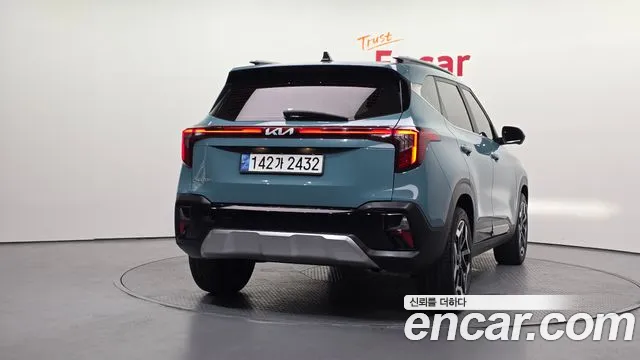 Kia Seltos Новый Seltos Бензин 2.0 2WD — Фото автомобиля 4