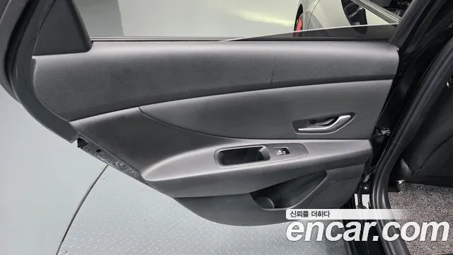 Hyundai AVANTE Новый Avante (CN7) — Фото автомобиля 21