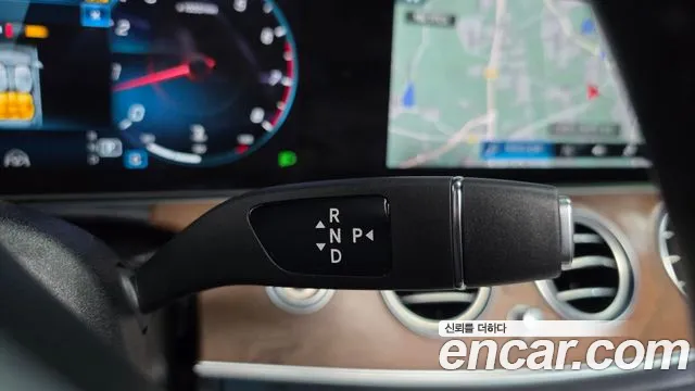 Mercedes-Benz E-Class W213 — Фото автомобиля 12