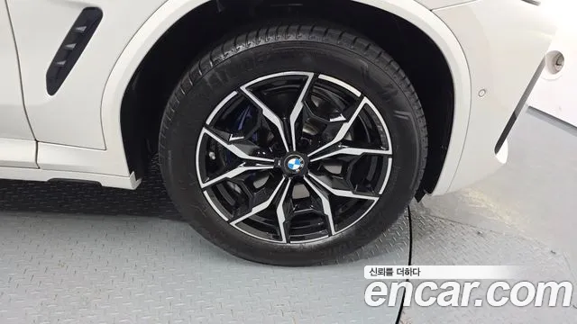 BMW X4 xDrive20i M Sport — Фото автомобиля 21