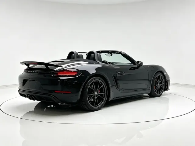 Porsche 718 — Фото автомобиля 4