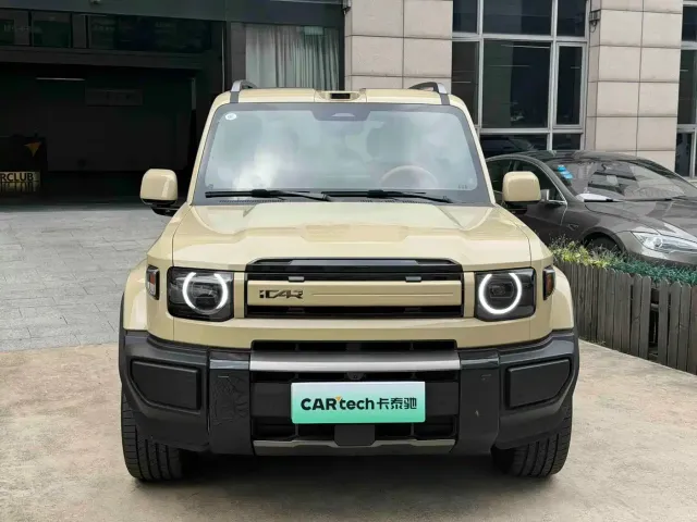 iCAR iCAR V27 2026 200KM AWD Falcon 500 — Фото автомобиля 2
