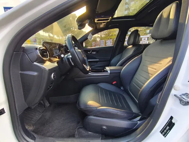 Mercedes-Benz C-Class — Фото автомобиля 6