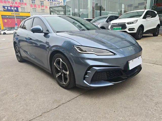 BYD Seal 06 GT — Фото автомобиля 3
