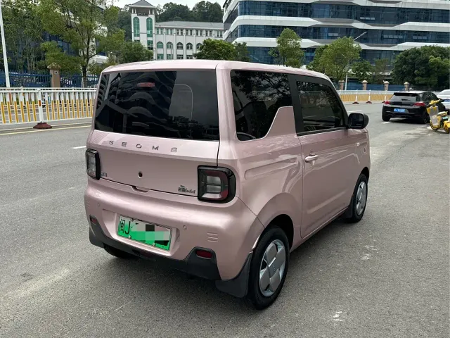 Geely Panda — Фото автомобиля 5
