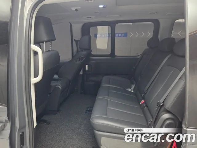 Hyundai Staria — Фото автомобиля 13