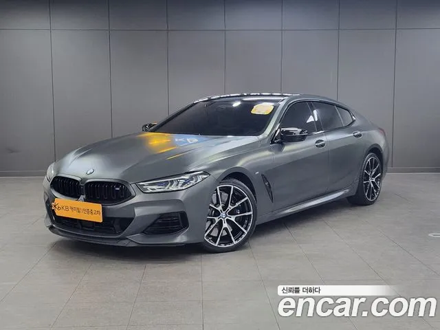 Фотография автомобиля — BMW 8 Series G15