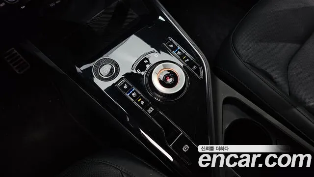 Kia Niro The All New — Фото автомобиля 12
