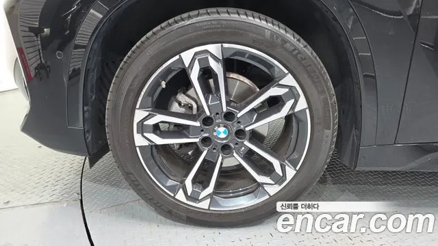 BMW X1 U11 — Фото автомобиля 5