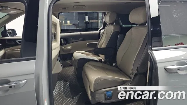 Kia Carnival 4th Gen — Фото автомобиля 18