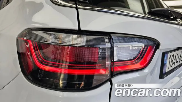 Jeep Compass — Фото автомобиля 23