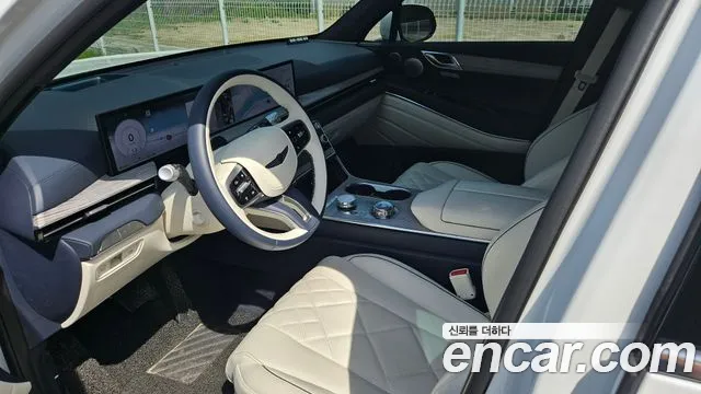 Genesis GV80 — Фото автомобиля 2