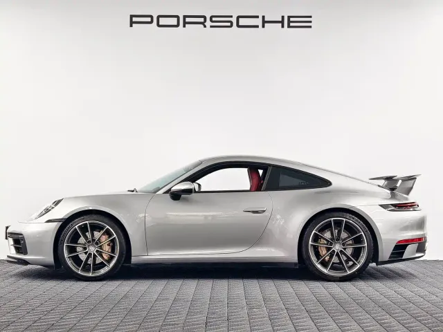 Porsche 911 — Фото автомобиля 4
