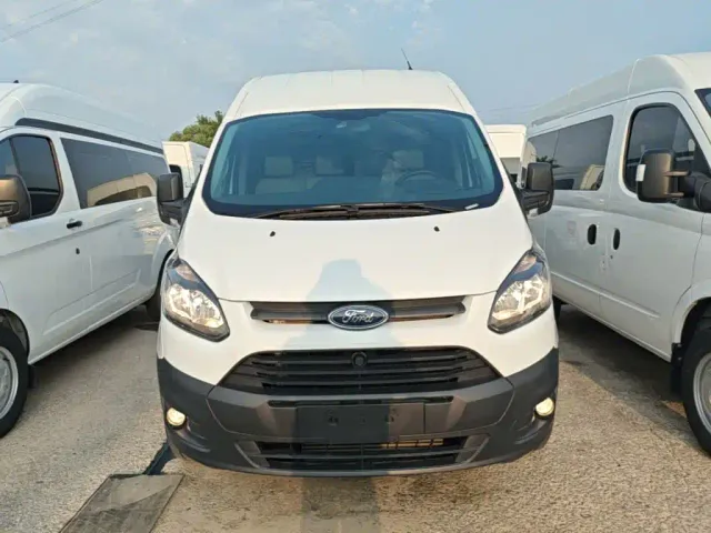 Ford Transit — Фото автомобиля 2