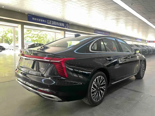 Hongqi H5 — Фото автомобиля 15