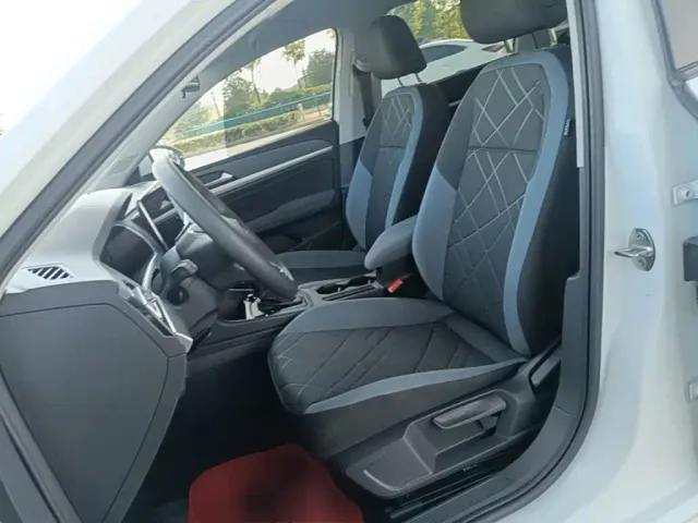 Volkswagen Lavida — Фото автомобиля 14