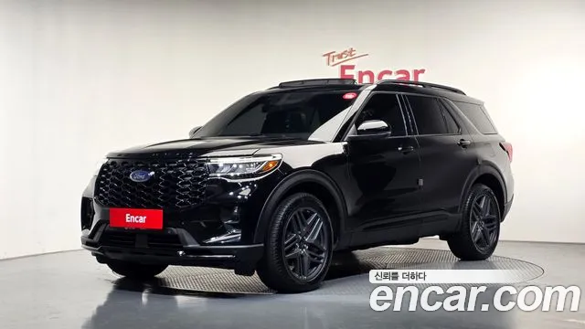 Фотография автомобиля — Ford Explorer 6th Gen