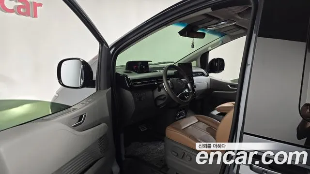 Hyundai Staria — Фото автомобиля 10