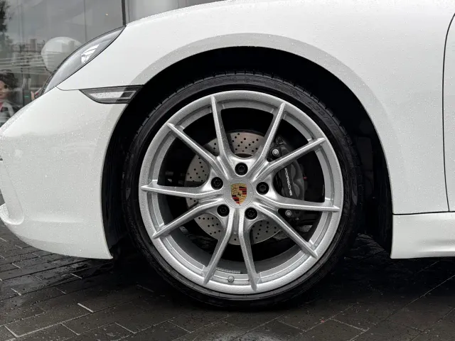 Porsche 718 — Фото автомобиля 11