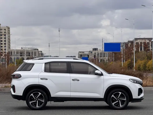 Hyundai ix35 — Фото автомобиля 8