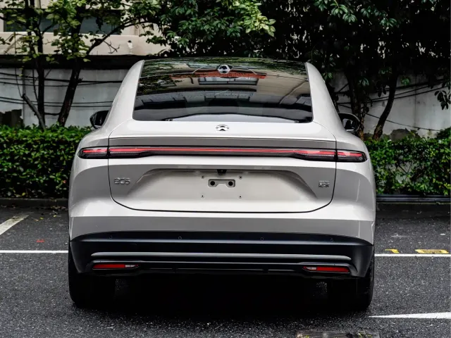 Nio EC6 — Фото автомобиля 9