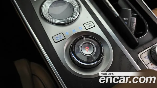 Genesis GV80 — Фото автомобиля 9