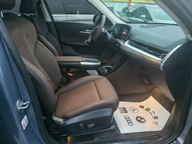 BMW X1 — Фото автомобиля 10
