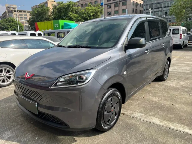 Фотография автомобиля — Wuling Hongguang
