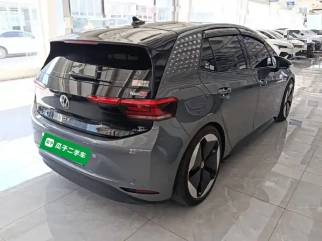 Volkswagen ID.3 — Фото автомобиля 6
